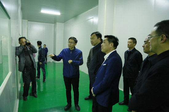 孟津縣委書記黃玉國蒞臨隆華調(diào)研新項目進(jìn)展情況